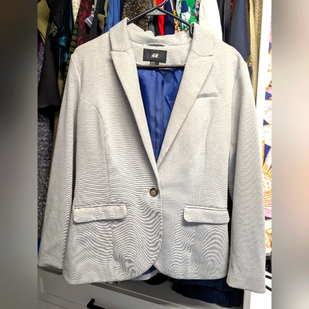 Gray Fitted Blazer | H&M | Women | Size 12